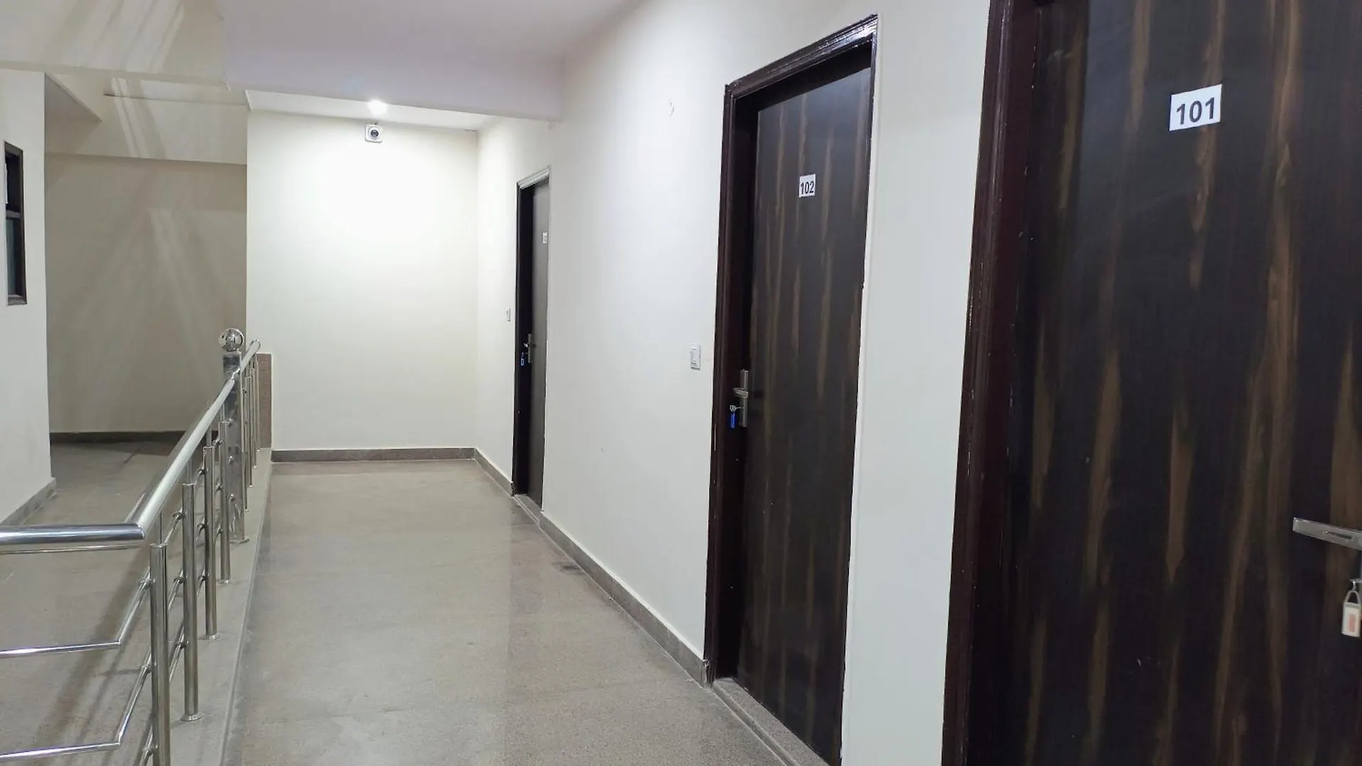 Hotel Krishna Tower Delhi  3*, Delhi (National Capital Territory of India)