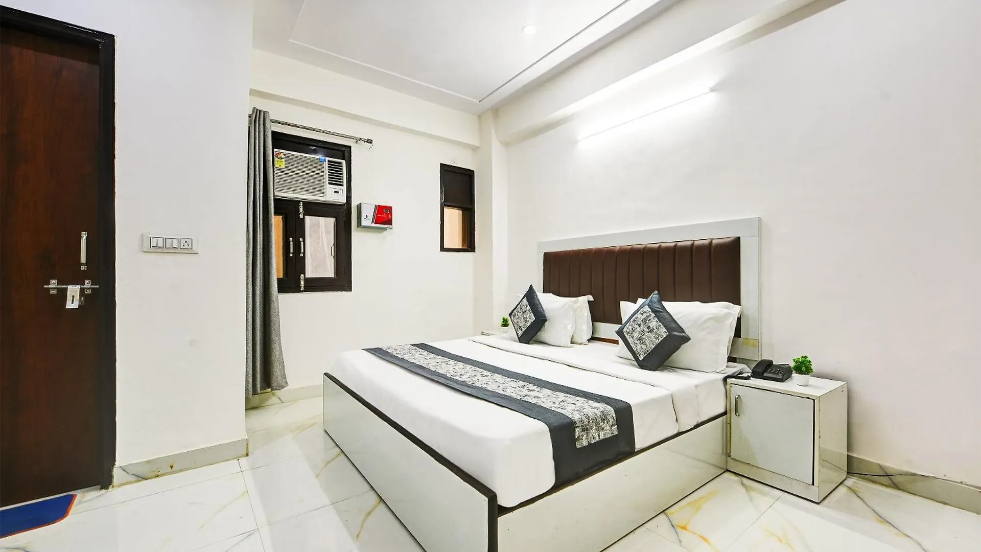 Hotel Krishna Tower Delhi  3*, Delhi (National Capital Territory of India) India
