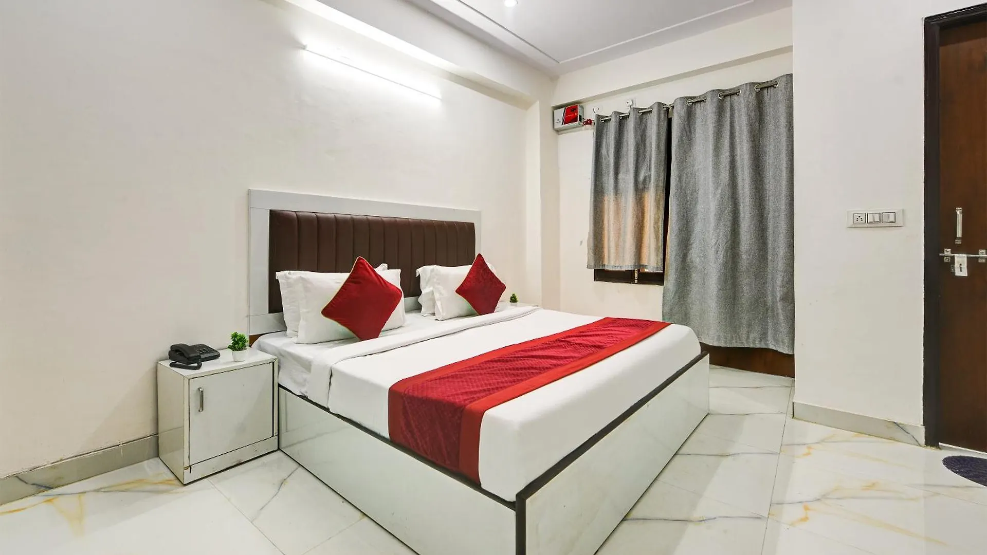 Hotel Krishna Tower Delhi  3*, Delhi (National Capital Territory of India) India
