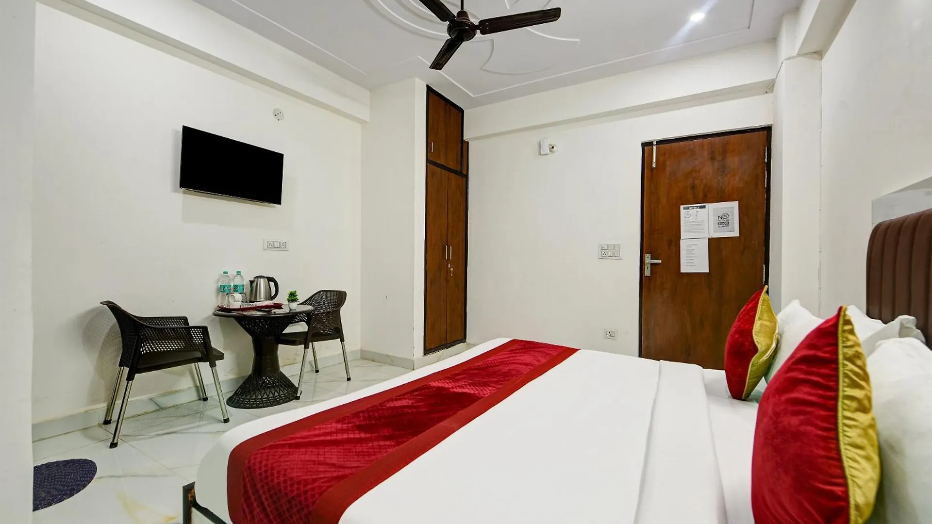 Hotel Krishna Tower Delhi