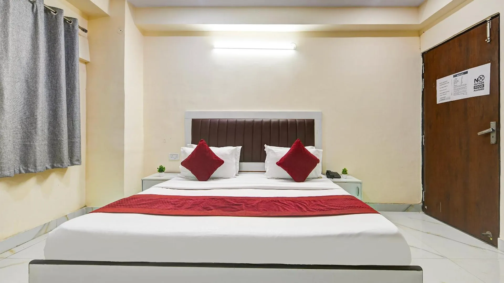 Hotel Krishna Tower Delhi  3*, Delhi (National Capital Territory of India) India