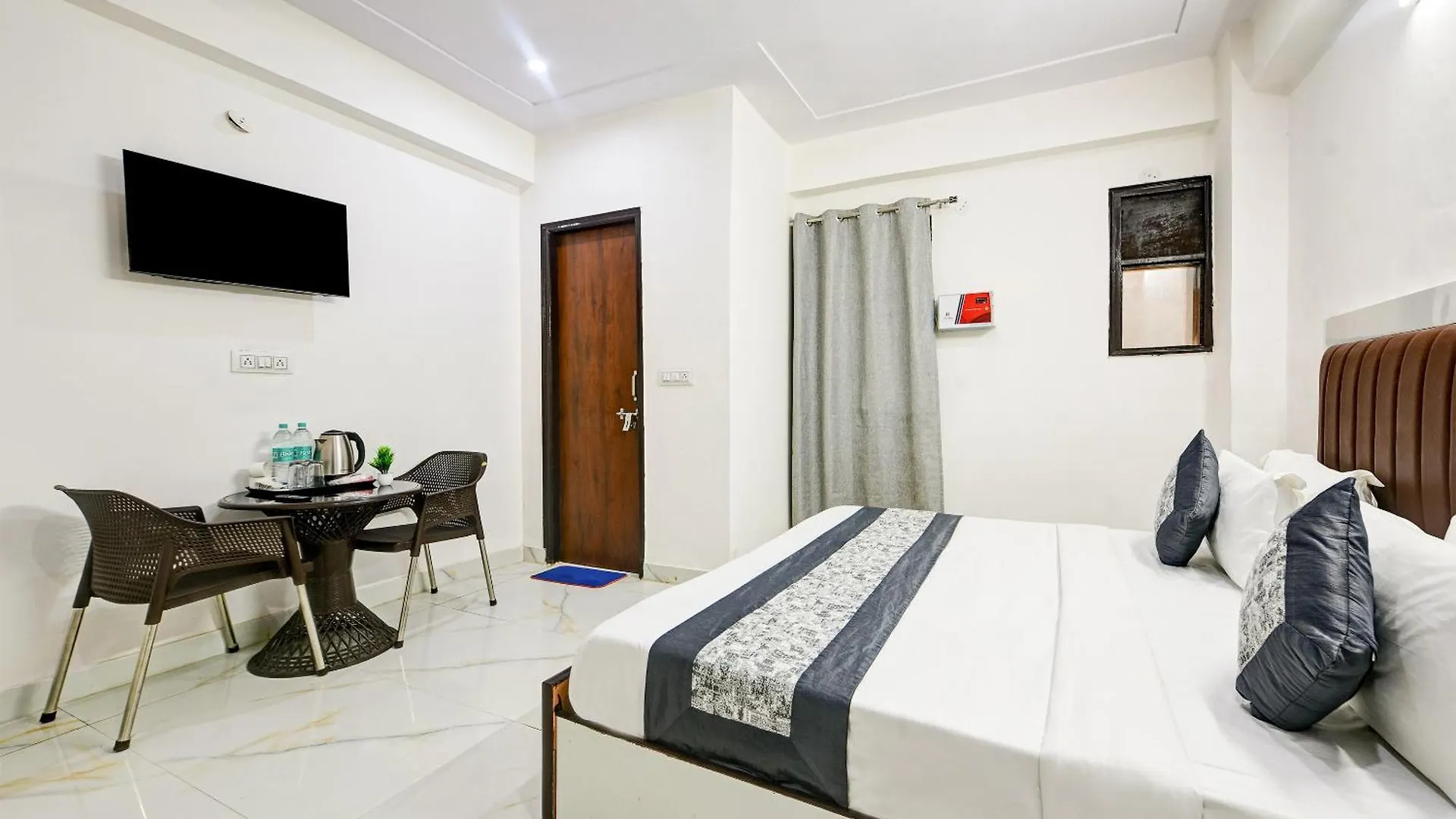 Hotel Krishna Tower Delhi