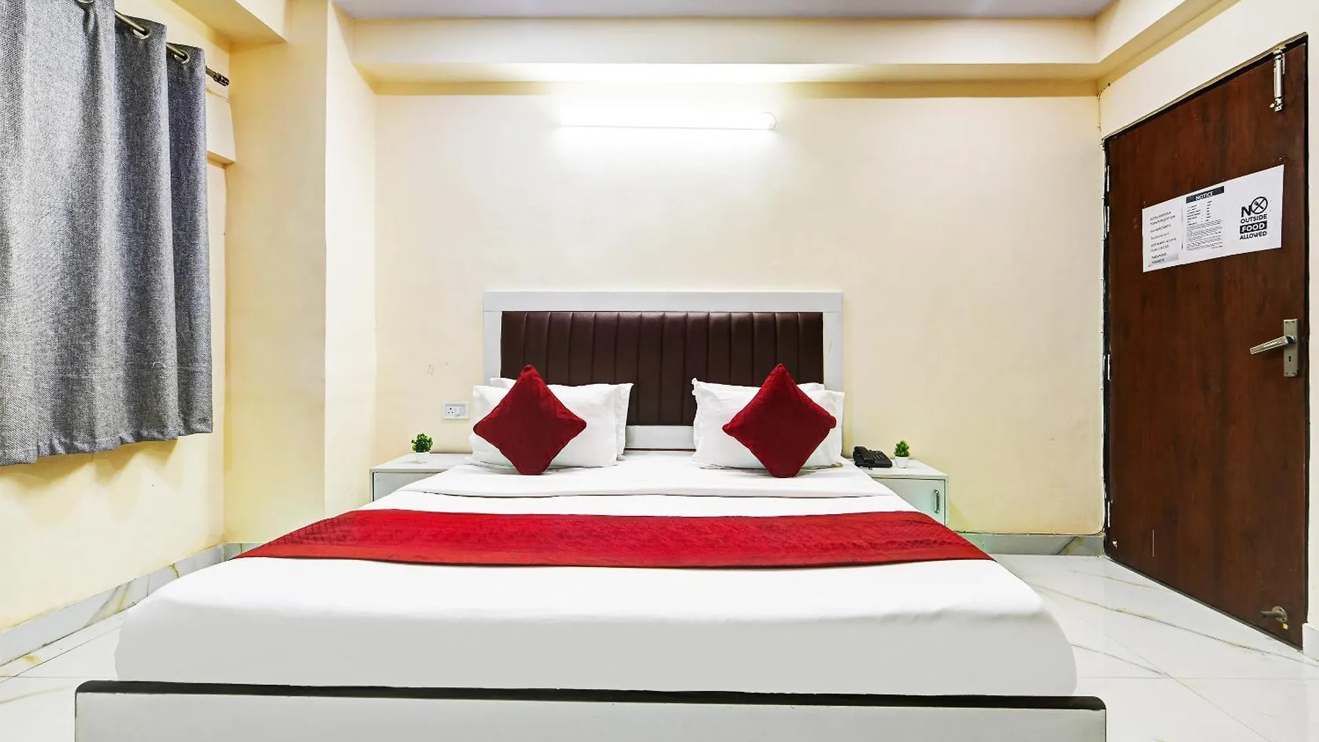 Hotel Krishna Tower Delhi  Delhi (National Capital Territory of India)
