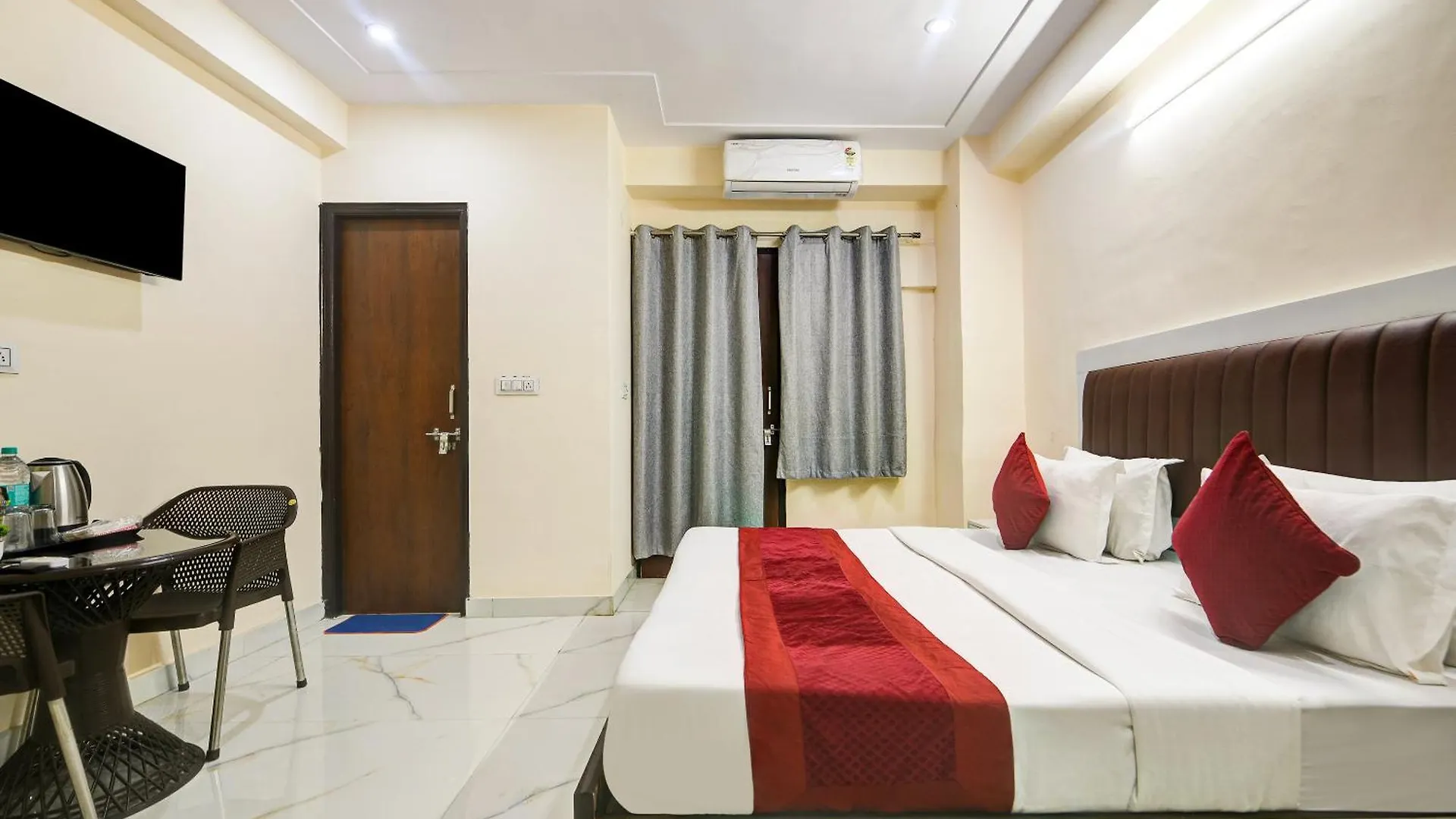 ***  Hotel Krishna Tower Delhi  India